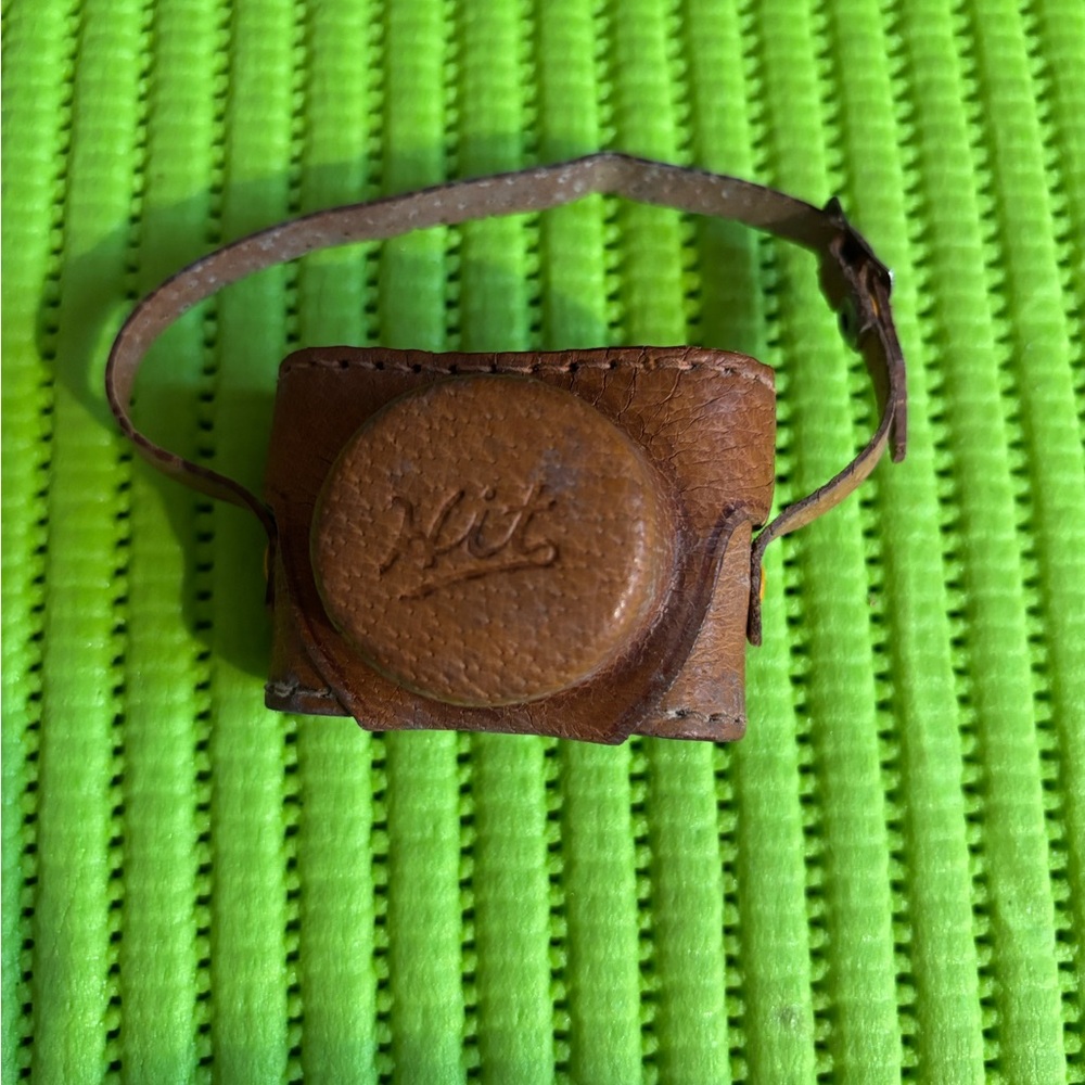 Vintage “HIT” Japanese Minature Camera